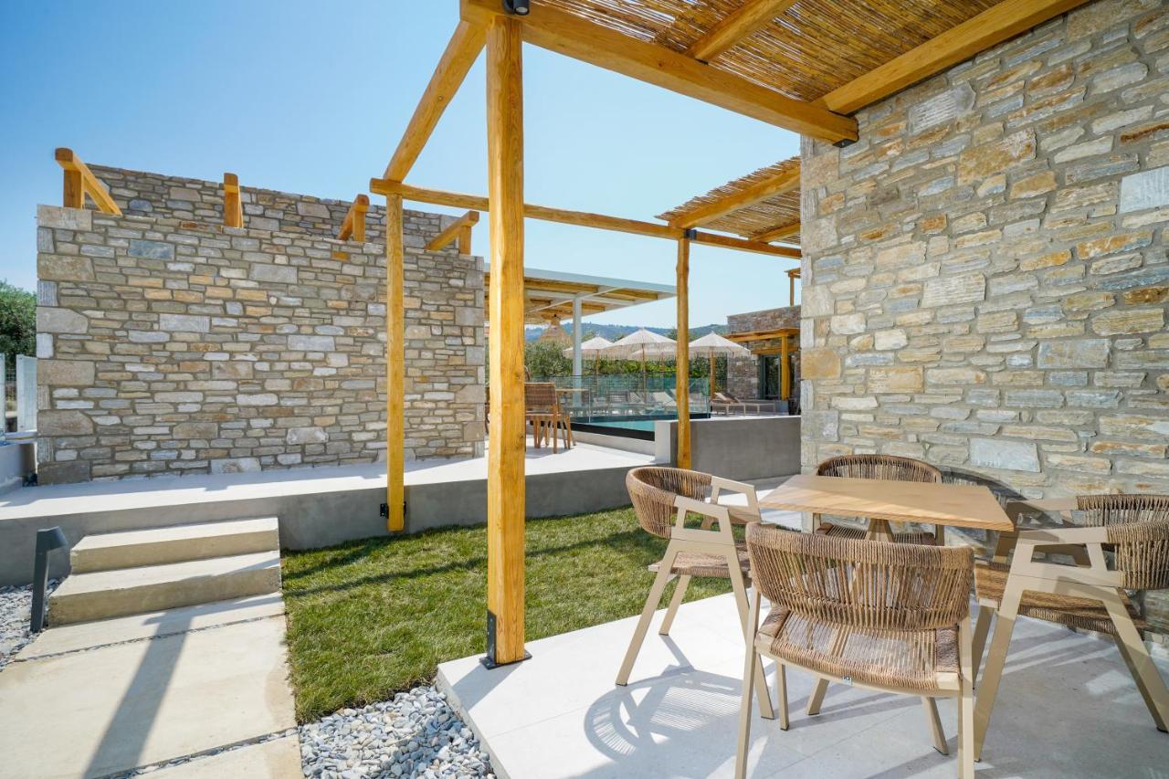 Azzure Luxury Suites Potos Exteriör bild