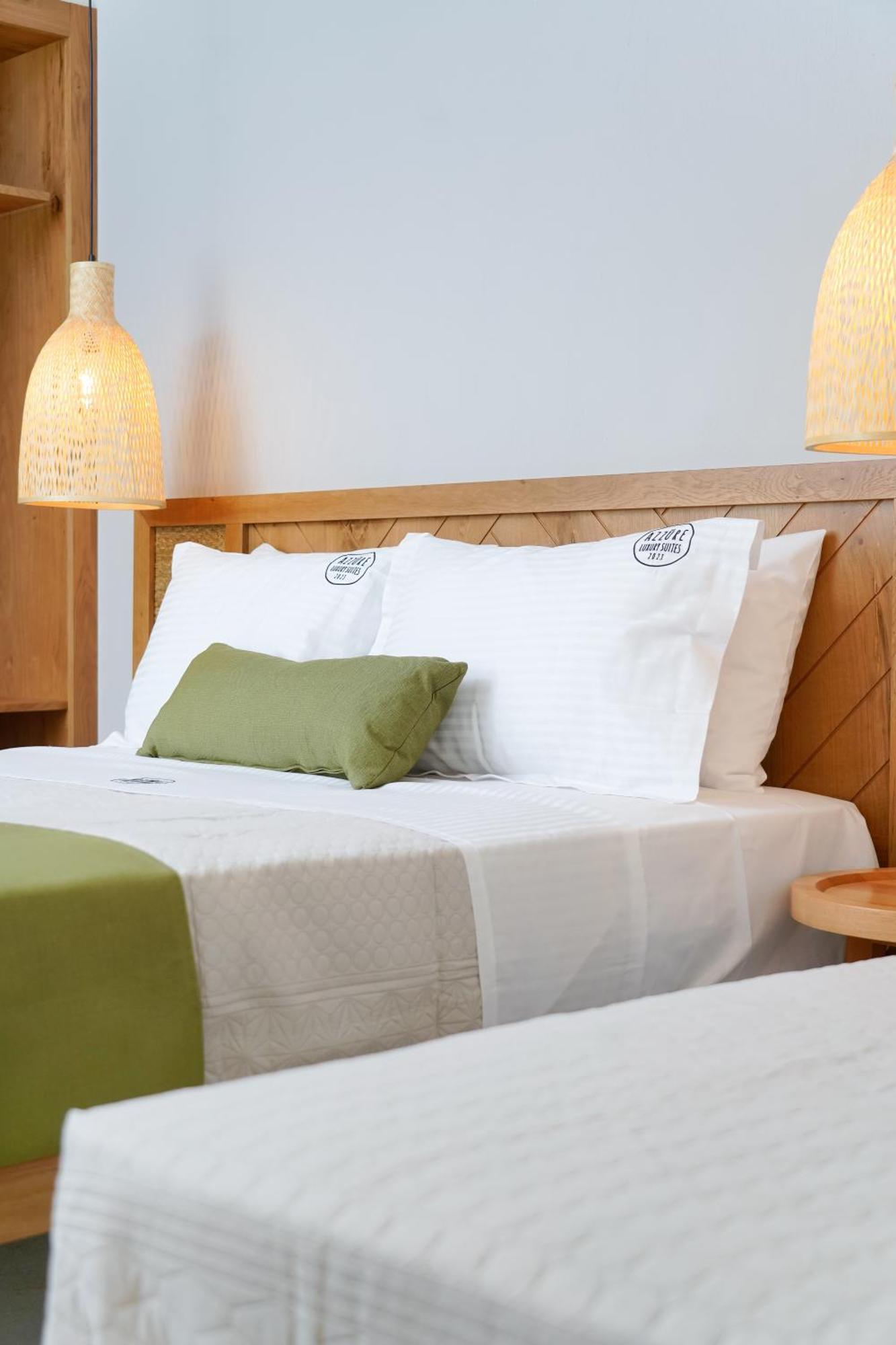 Azzure Luxury Suites Potos Exteriör bild