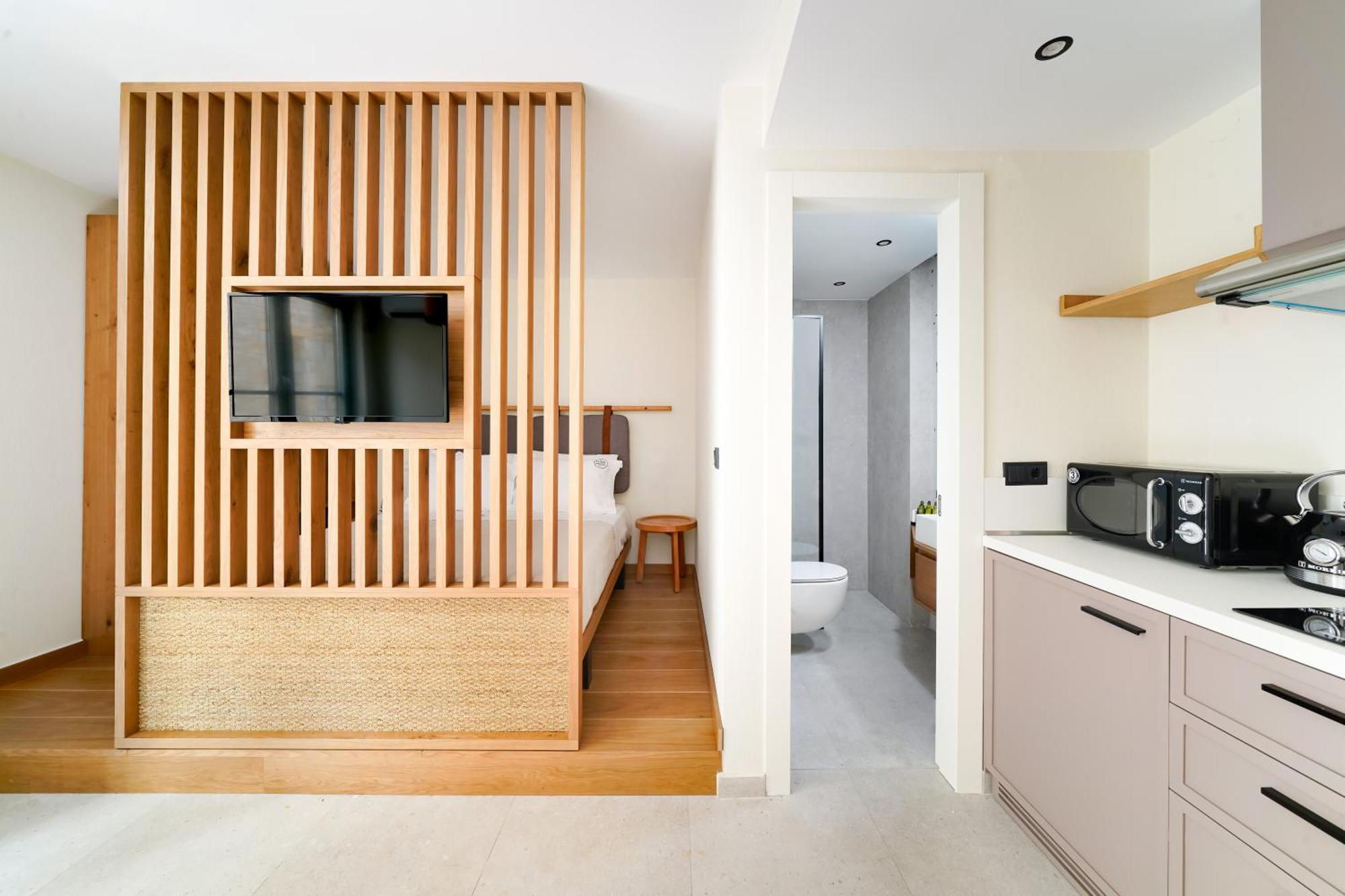 Azzure Luxury Suites Potos Exteriör bild