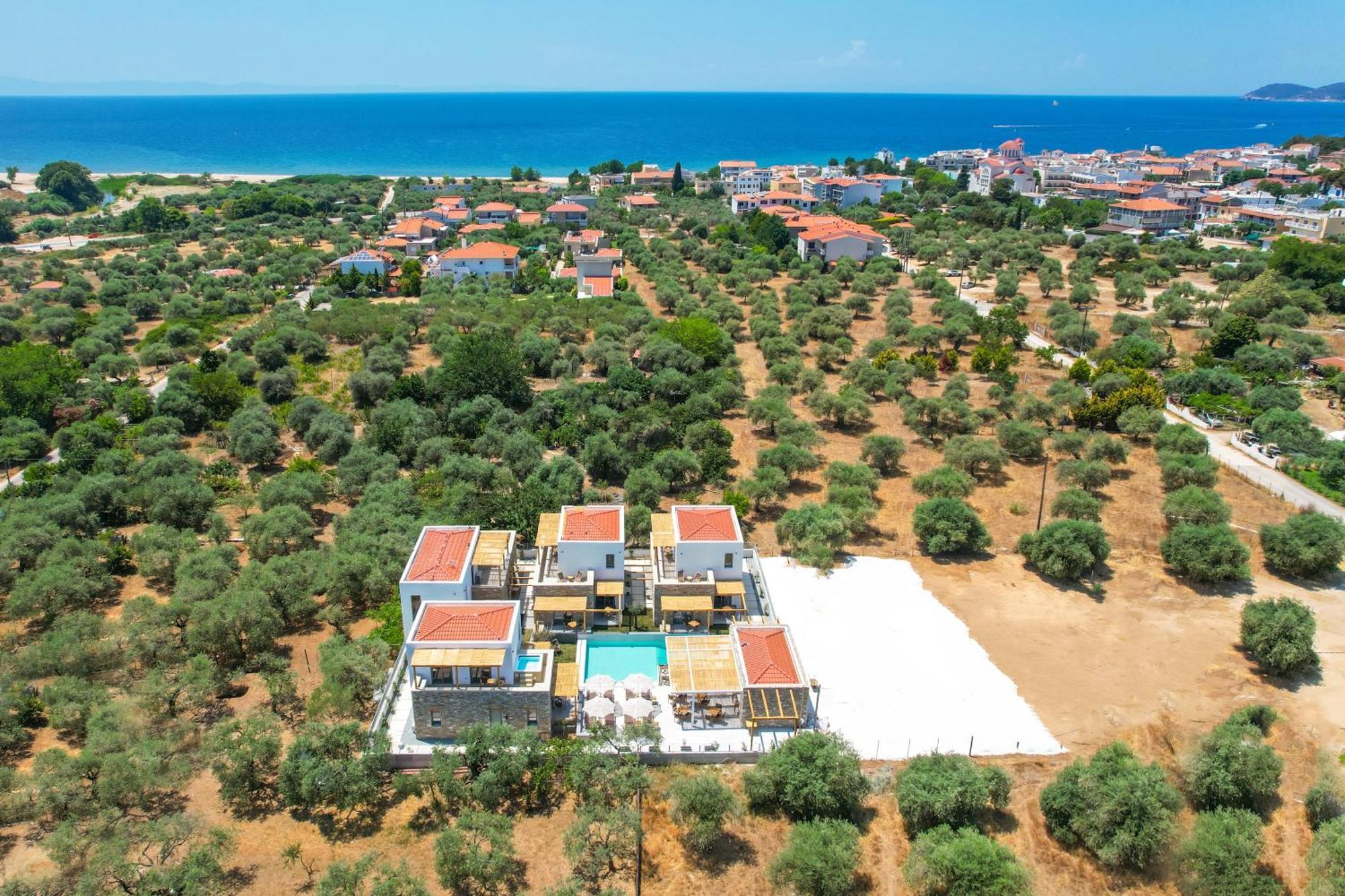 Azzure Luxury Suites Potos Exteriör bild