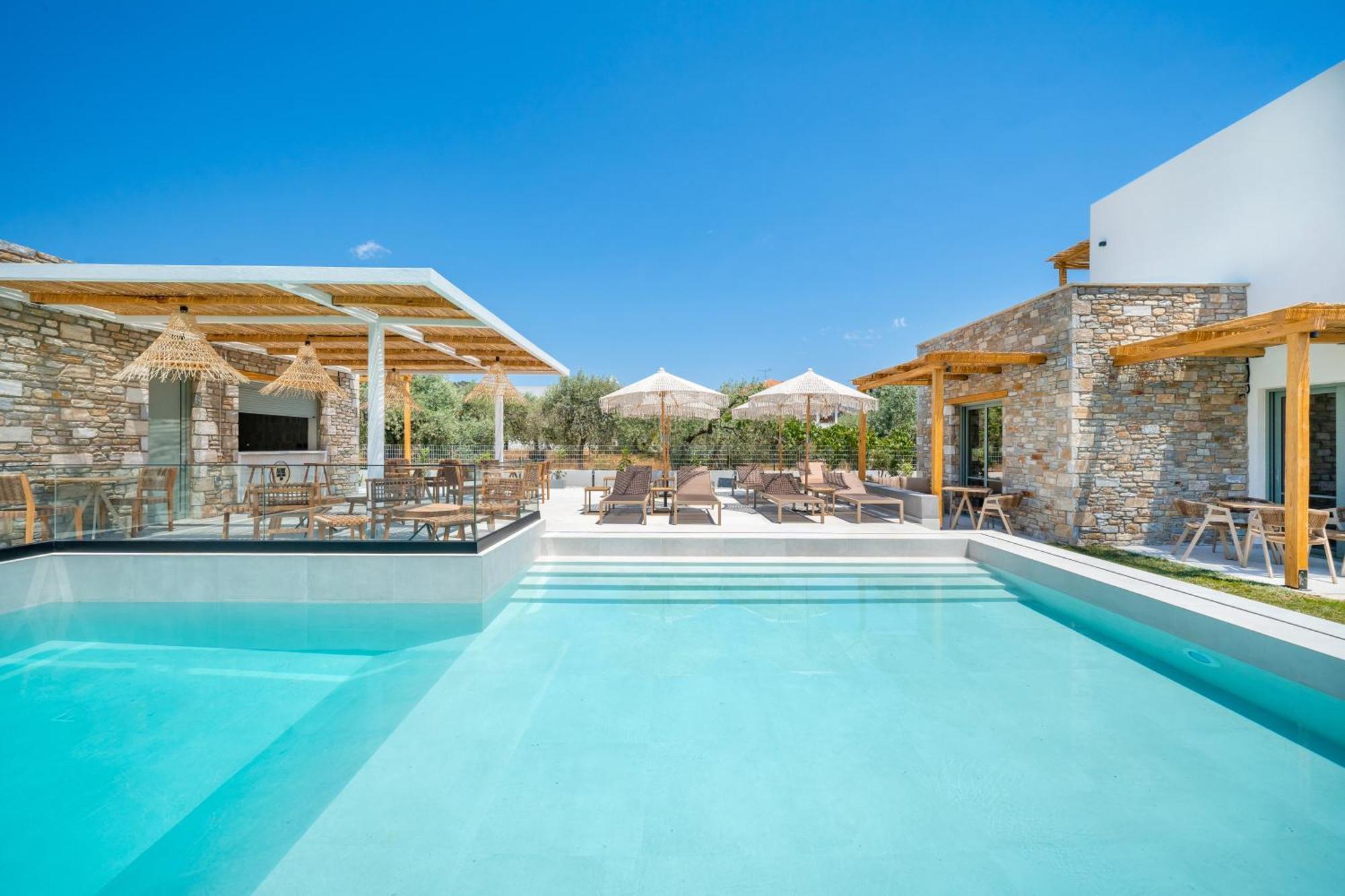 Azzure Luxury Suites Potos Exteriör bild